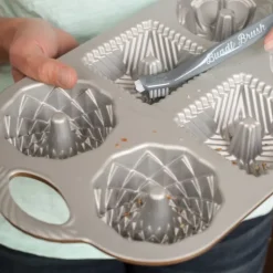 Brosse de Nettoyage pour Bundt Nordic Ware