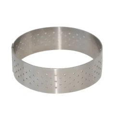 Cercle perforé Ø 15.5 cm de L'école Valrhona par De Buyer