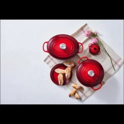 Cocotte en Fonte Ronde 20 cm Cerise Le Creuset Signature