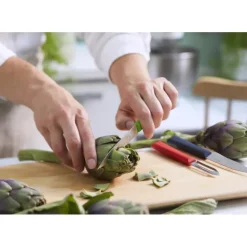 Coffret 2 Couteaux de Cuisine et un Eplucheur Les Essentiels + Opinel