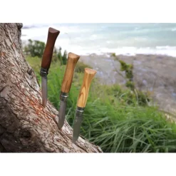 Couteau N°9 avec Manche en Chêne Opinel