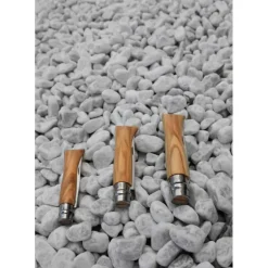 Couteau N°9 avec Manche en Olivier Opinel