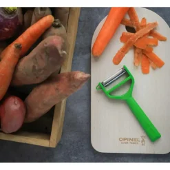 Eplucheur en Polymère Vert T-duo Opinel