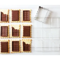 Kit Emporte-Pièce et Moule à Chocolat Biscuit School Scrapcooking