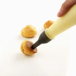 Kit Poches à Douille Silicone + 6 Douilles Mastrad