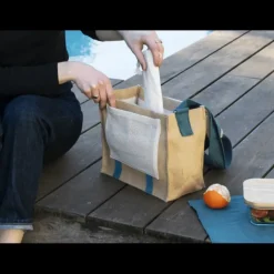 Lunch Bag à Bandoulière avec Set de Table Pebbly