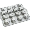 Moule à Gâteaux Assortis Thé de Noël (x16) Silver Nordic Ware