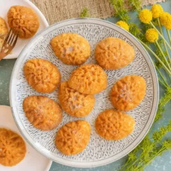 Moule à Gâteaux Oeufs de Pâques (x6) Toffee Nordic Ware