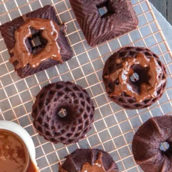 Moule Mini Bundt Geo (x6) Gold Nordic Ware