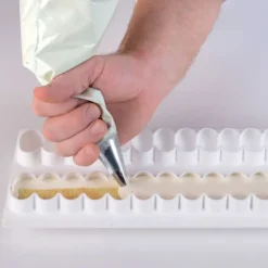 Moule silicone 4 Chenilles infinity Silikomart