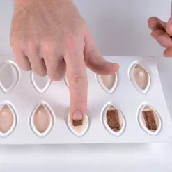 Moule Silicone 12 Quenelles 6,3 x 2,9 cm 24ml SilikoMart Professional