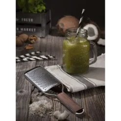 Râpe Gros Grains Master Manche en Bois Microplane