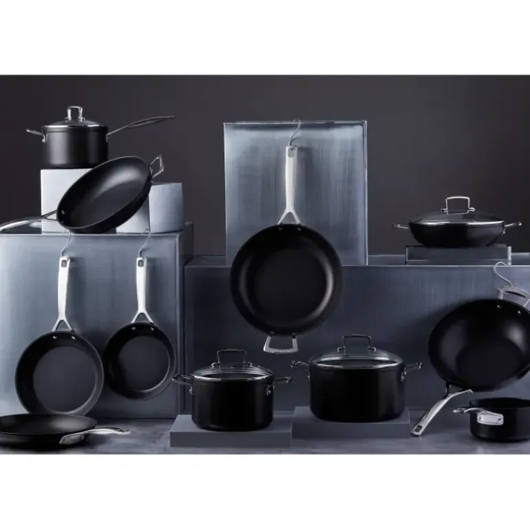 Sauteuse 28 cm Anti-Adhérente Les Forgées Le Creuset