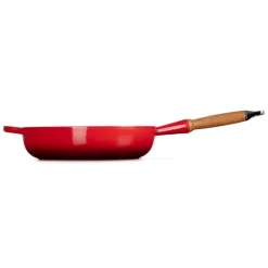 Sauteuse en Fonte 28 cm Cerise avec Manche en Bois Le Creuset Signature