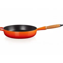 Sauteuse en Fonte 28 cm Volcanique avec Manche en Bois Le Creuset Signature