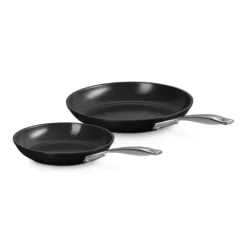 Set 2 Poêles Antiadhérentes Essentiel Céramique 24 et 28 cm Le Creuset