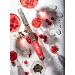 Zesteur Premium Classic Rouge Grenade Microplane